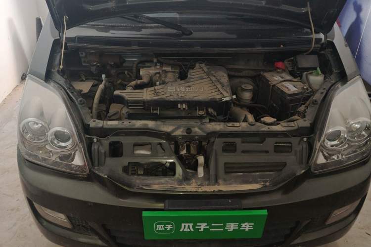Used Suzuki Wagon R X5 2015 1.4L Cruise Model China IV Engine Bay