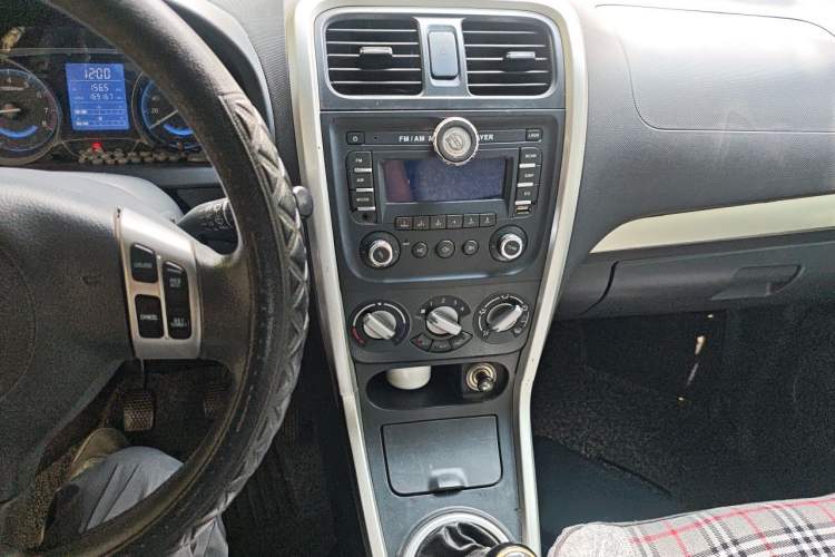 Used Suzuki Wagon R X5 2015 1.4L Cruise Model China IV Audio And AC Panel