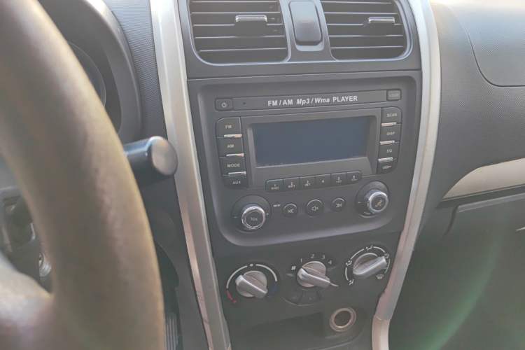 Used Suzuki Wagon R X5 2015 1.4L Luxury Model Audio And AC Panel