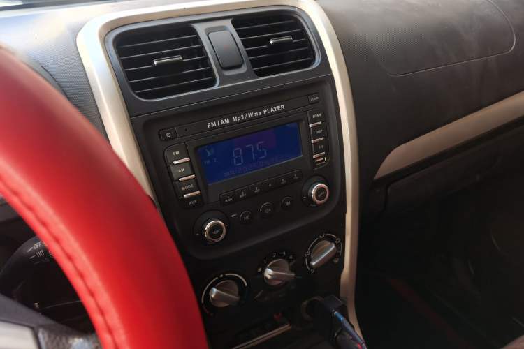 Used Suzuki Wagon R X5 2015 1.4L Cruise Model China IV Audio And AC Panel