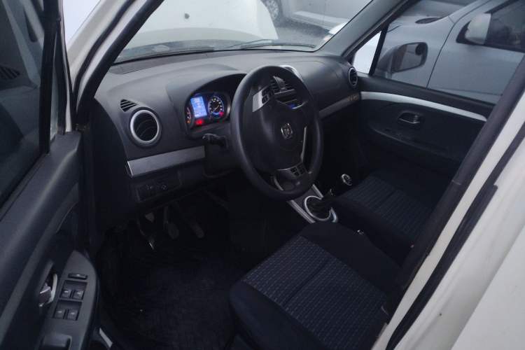 Used Suzuki Wagon R X5 2015 1.4L Cruise Model China IV Driver Seat