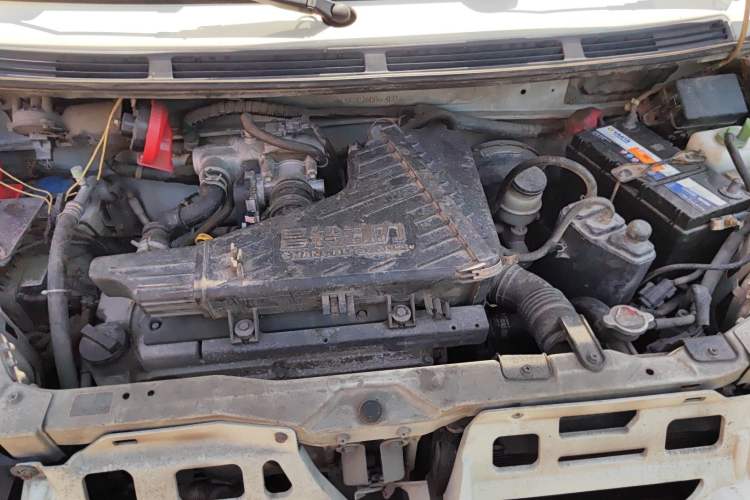 Used Suzuki Wagon R X5 2015 1.4L Luxury Model Engine Bay