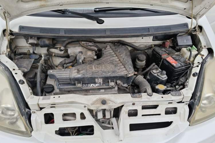 Used Suzuki Wagon R X5 2015 1.4L Cruise Model China IV Engine Bay