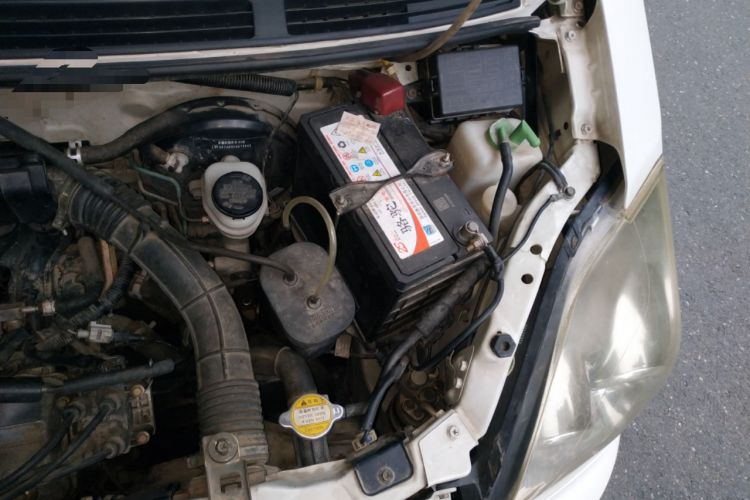 Used Suzuki Wagon R X5 2015 1.0L Elite Model Engine Bay Left