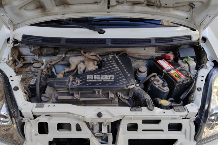 Used Suzuki Wagon R X5 2015 1.4L Flagship Model China V Standard Engine Bay