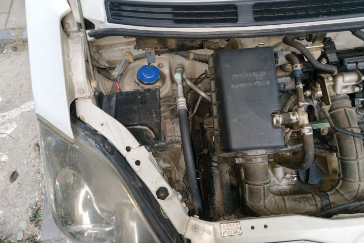 Used Suzuki Wagon R X5 2015 1.0L Elite Model Engine Bay Right