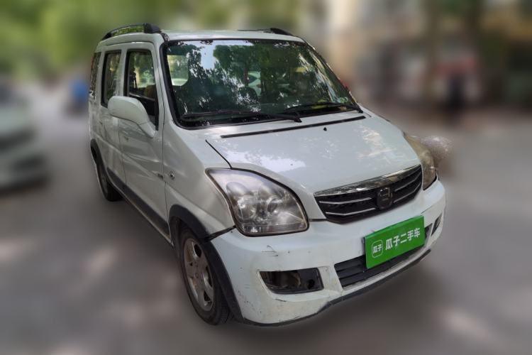 Used Suzuki Wagon R X5 2015 1.4L Cruise Model China IV Front Right 45 Deg