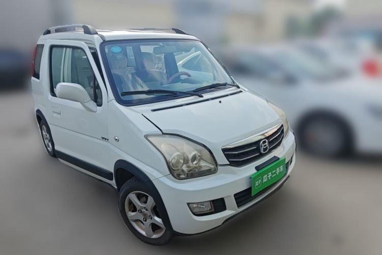 Used Suzuki Wagon R X5 2015 1.4L Flagship Model China V Standard Front Right 45 Deg