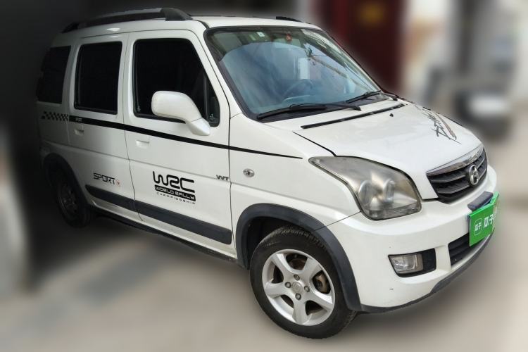 Used Suzuki Wagon R X5 2015 1.4L Cruise Model China IV Front Right 45 Deg