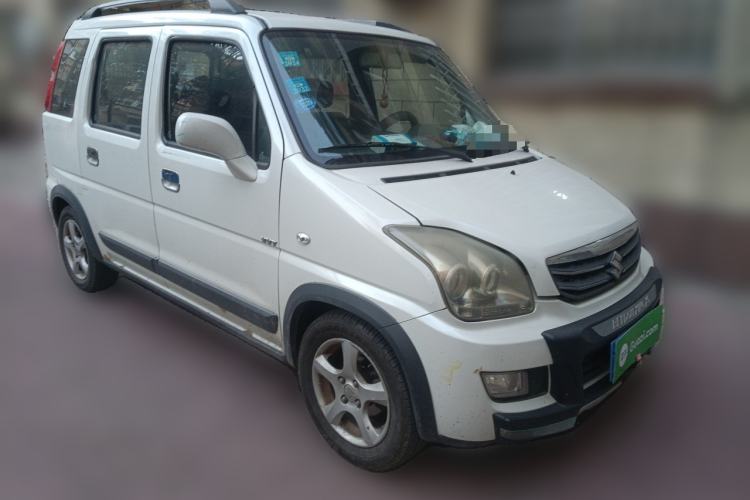 Used Suzuki Wagon R X5 2015 1.4L Cruise Model China IV Front Right 45 Deg