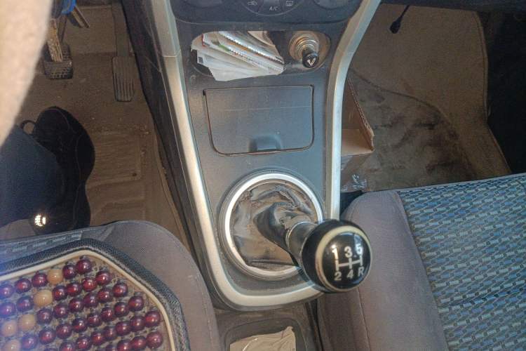 Used Suzuki Wagon R X5 2015 1.4L Cruise Model China IV Gear Lever