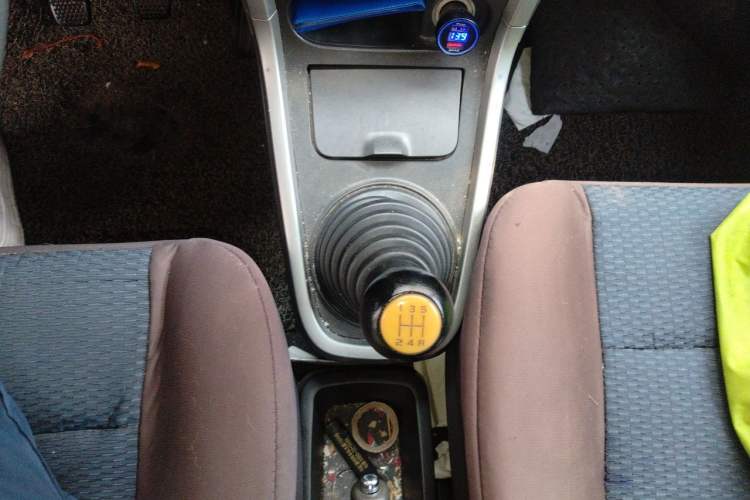 Used Suzuki Wagon R X5 2015 1.0L Elite Model Gear Lever