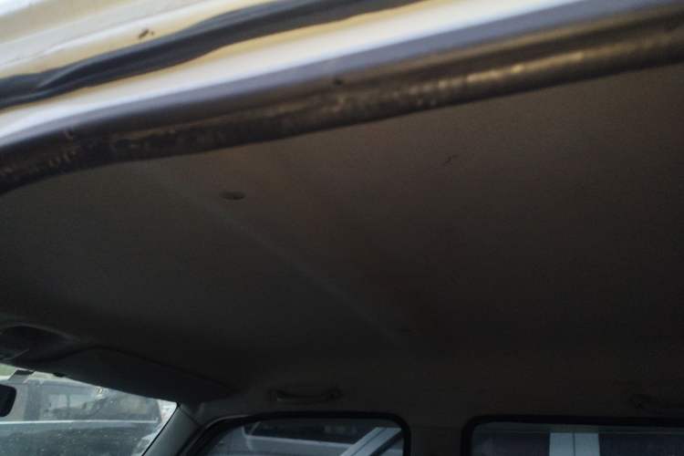 Used Suzuki Wagon R X5 2015 1.4L Cruise Model China IV Headliner