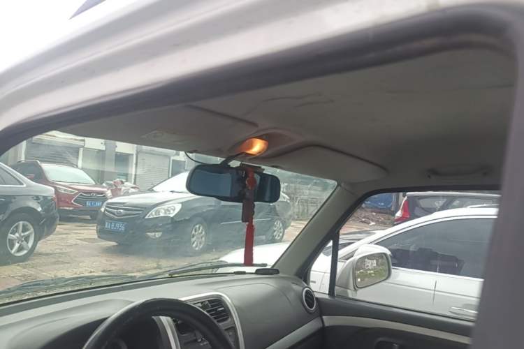 Used Suzuki Wagon R X5 2015 1.4L Cruise Model China IV Headliner