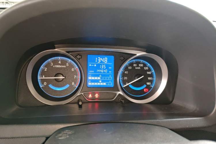 Used Suzuki Wagon R X5 2015 1.4L Flagship Model China V Standard Instrument Cluster