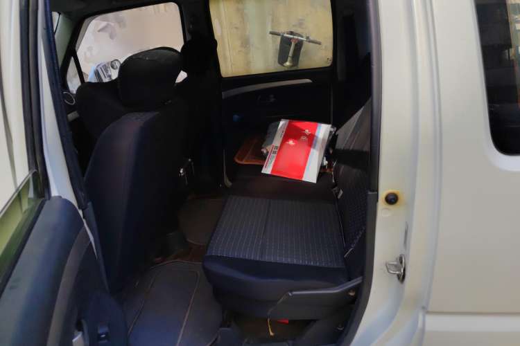 Used Suzuki Wagon R X5 2015 1.4L Flagship Model China V Standard Left Rear Seat