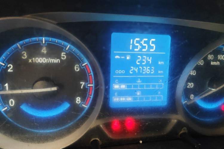 Used Suzuki Wagon R X5 2015 1.4L Cruise Model China IV Odometer Close Up