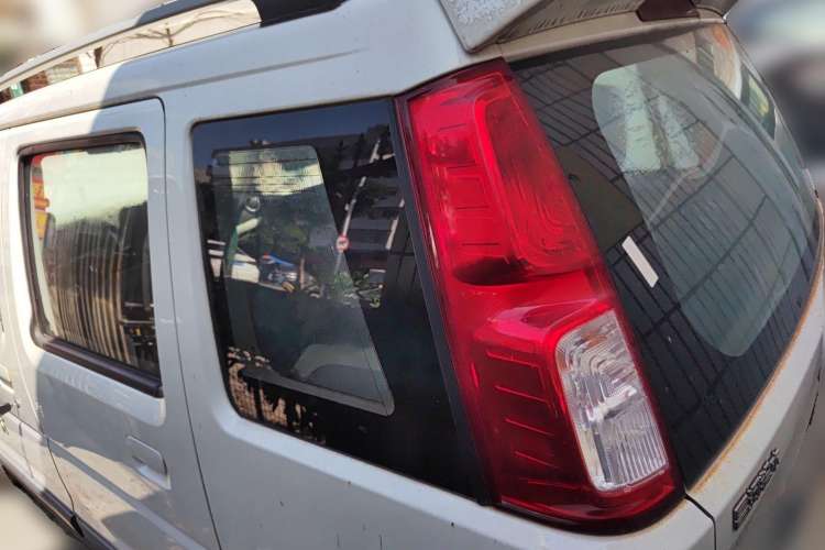 Used Suzuki Wagon R X5 2015 1.4L Luxury Model Rear Left 45 Deg