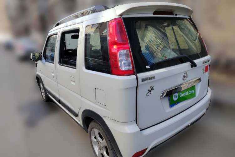 Used Suzuki Wagon R X5 2015 1.4L Flagship Model China V Standard Rear Left 45 Deg