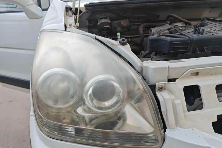 Used Suzuki Wagon R X5 2015 1.4L Flagship Model China V Standard Right Front Headlight