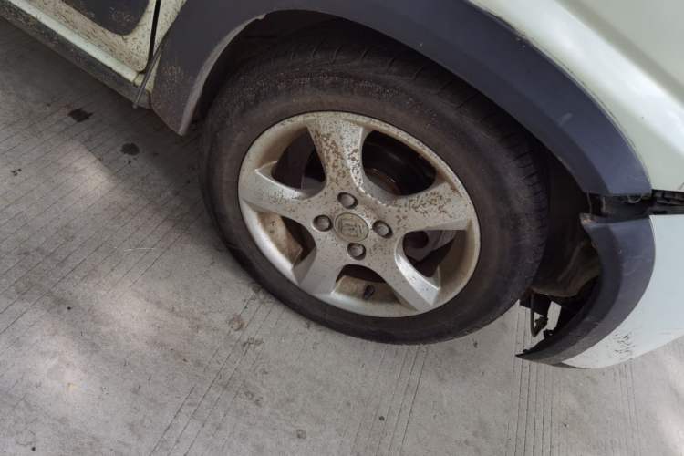 Used Suzuki Wagon R X5 2015 1.4L Cruise Model China IV Right Front Wheel Hub