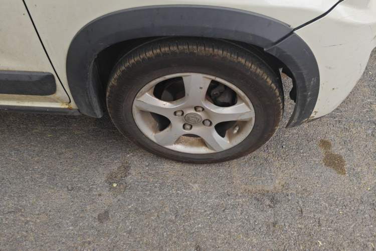 Used Suzuki Wagon R X5 2015 1.4L Cruise Model China IV Right Front Wheel Hub
