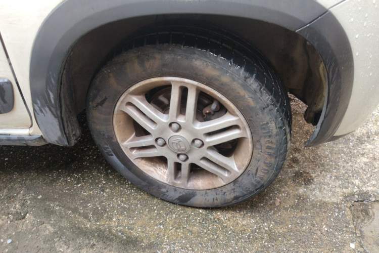 Used Suzuki Wagon R X5 2015 1.0L Elite Model Right Front Wheel Hub