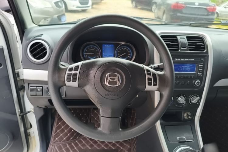 Used Suzuki Wagon R X5 2015 1.4L Cruise Model China IV Steering Wheel