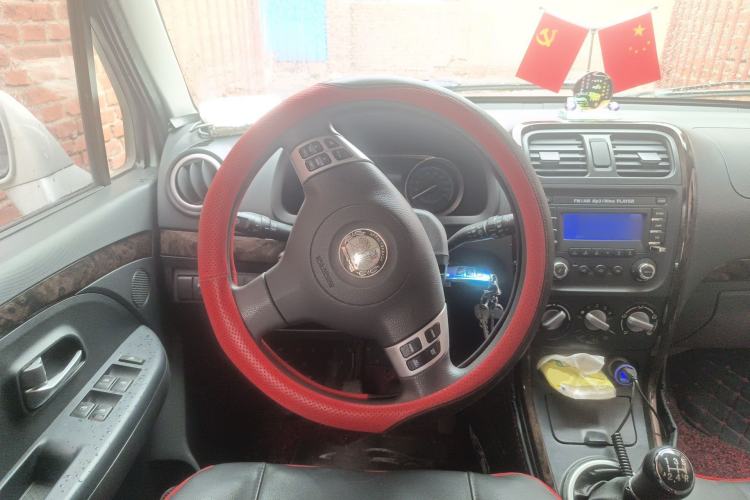 Used Suzuki Wagon R X5 2015 1.4L Cruise Model China IV Steering Wheel