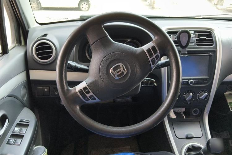 Used Suzuki Wagon R X5 2015 1.4L Cruise Model China IV Steering Wheel