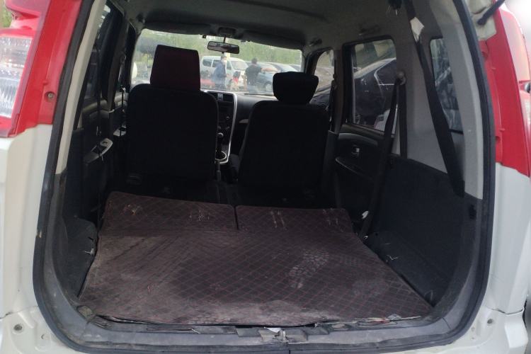 Used Suzuki Wagon R X5 2015 1.4L Cruise Model China IV Trunk