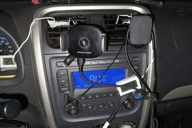 Used Suzuki Wagon R X5 2016 1.4L Entry Model China V Standard Audio And AC Panel