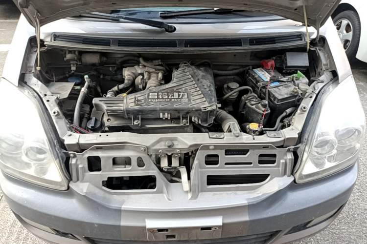 Used Suzuki Wagon R X5 2016 1.4L Entry Model China V Standard Engine Bay
