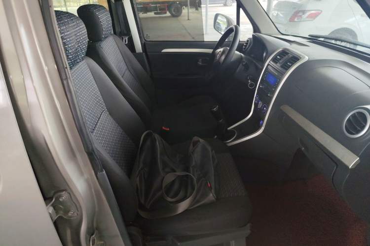Used Suzuki Wagon R X5 2016 1.4L Entry Model China V Standard Right Front Seat