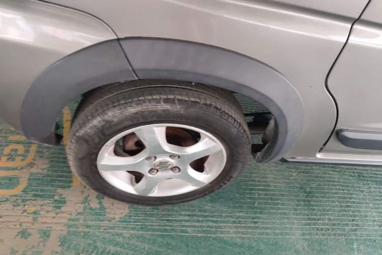 Used Suzuki Wagon R X5 2016 1.4L Entry Model China V Standard Right Rear Wheel Hub