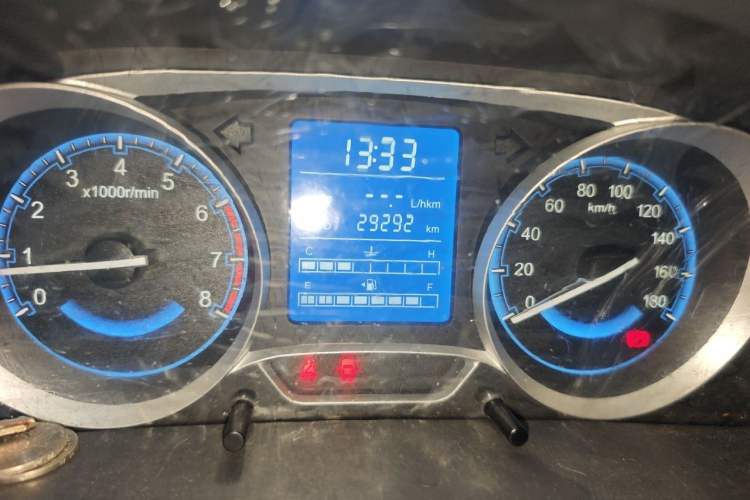 Used Suzuki Wagon R X5 2016 1.4L Entry Model China V Standard Odometer Close Up