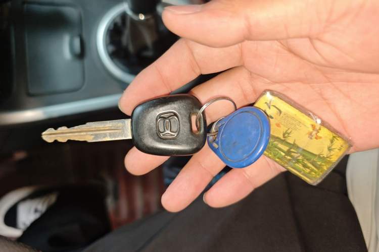 Used Suzuki Wagon R X5 2016 1.4L Entry Model China V Standard Vehicle Key