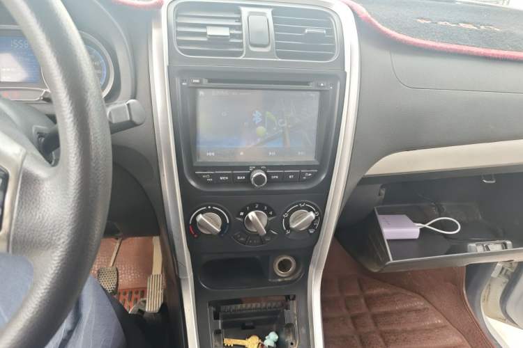 Used Suzuki Wagon R X5 2016 1.4L Entry Model China V Standard Audio And AC Panel
