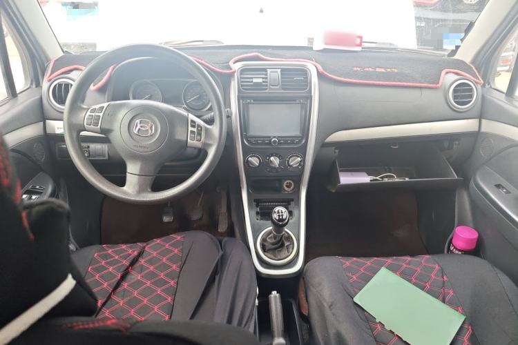 Used Suzuki Wagon R X5 2016 1.4L Entry Model China V Standard Center Console