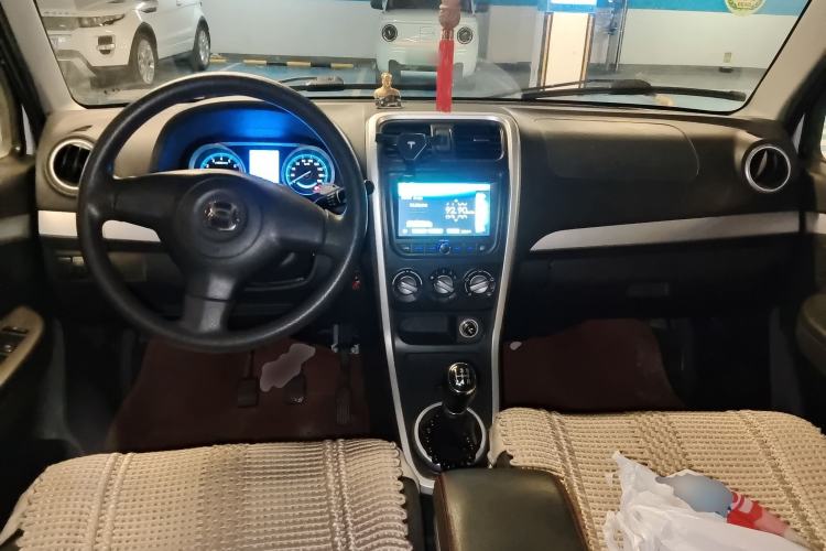 Used Suzuki Wagon R X5 2016 1.4L Entry Model China V Standard Center Console