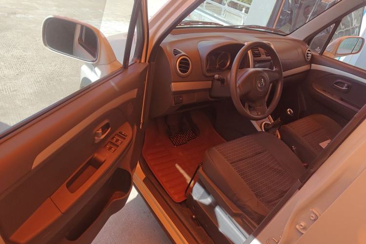 Used Suzuki Wagon R X5 2016 1.4L Entry Model China V Standard Driver Seat