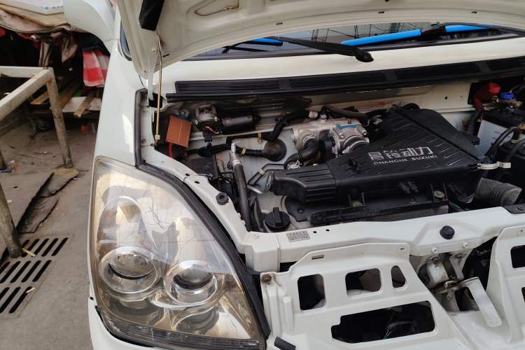 Used Suzuki Wagon R X5 2016 1.4L Entry Model China V Standard Engine Bay Right