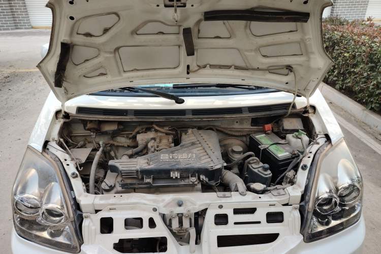 Used Suzuki Wagon R X5 2016 1.4L Entry Model China V Standard Engine Bay