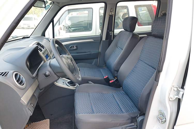 Used Suzuki Wagon R X5 2016 1.4L Entry Model China V Standard Left Front Seat