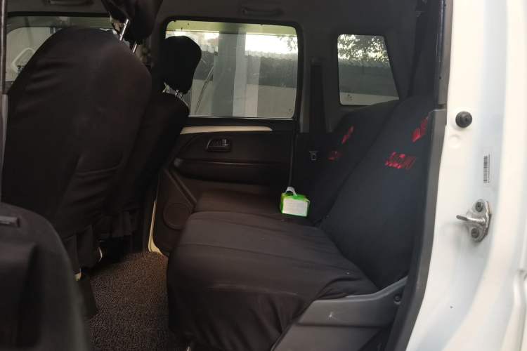 Used Suzuki Wagon R X5 2016 1.4L Entry Model China V Standard Left Rear Seat