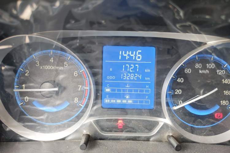 Used Suzuki Wagon R X5 2016 1.4L Entry Model China V Standard Odometer Close Up