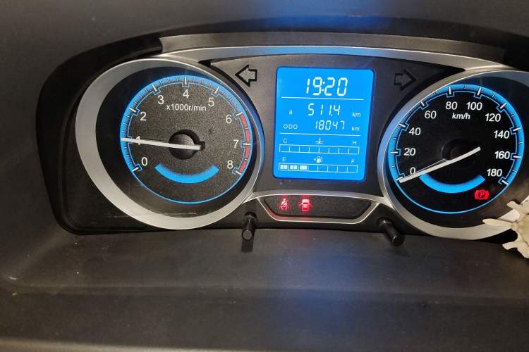 Used Suzuki Wagon R X5 2016 1.4L Entry Model China V Standard Odometer Close Up