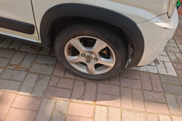 Used Suzuki Wagon R X5 2016 1.4L Entry Model China V Standard Right Front Wheel Hub