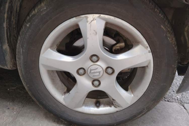 Used Suzuki Wagon R X5 2016 1.4L Entry Model China V Standard Right Front Wheel Hub