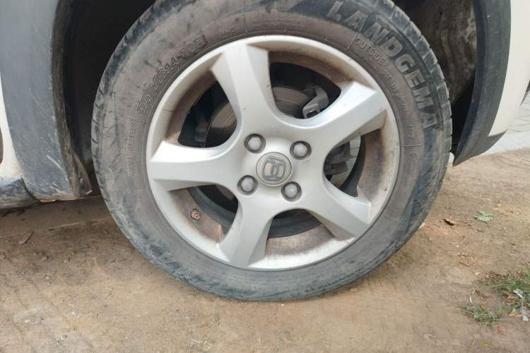 Used Suzuki Wagon R X5 2016 1.4L Entry Model China V Standard Right Front Wheel Hub
